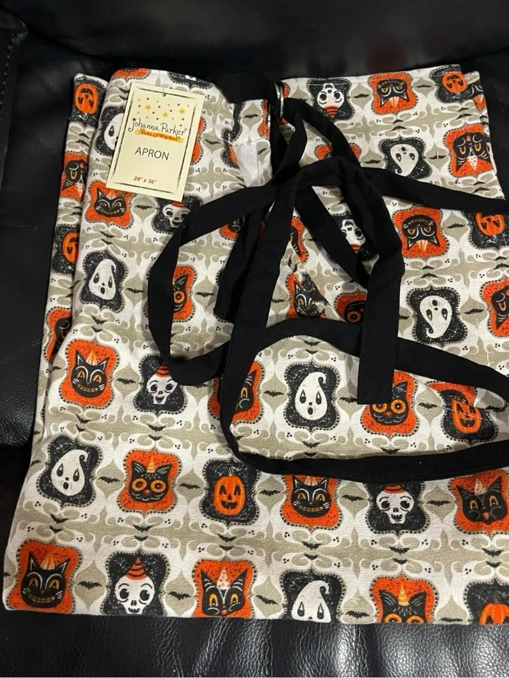 Halloween Johanna Parker Apron